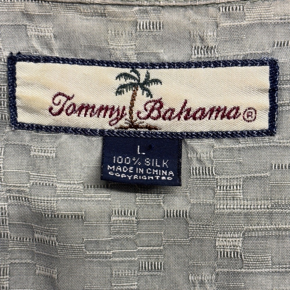 Tommy Bahama L 100% Silk Green Palm Tree Button Down Shirt Short Sleeve - Picture 2 of 6